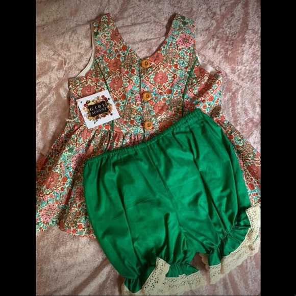 Girl August size 6 garden set